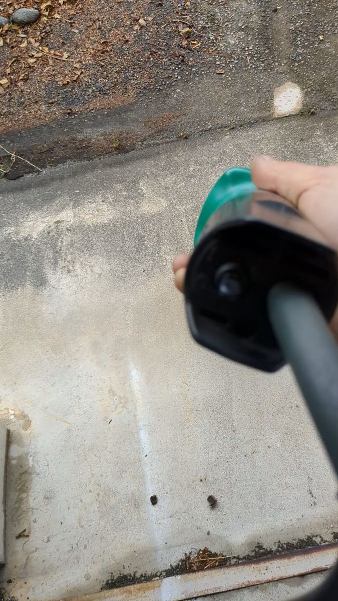 動作良好 送料無料 makita マキタ 100mm ディスクグラインダー M965 カーボンブラシ新品