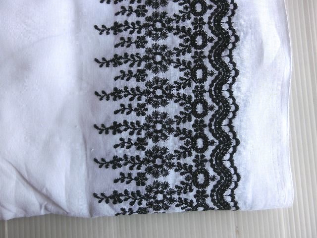  white linen100%* one-side ear black ska la LAP embroidery cloth 