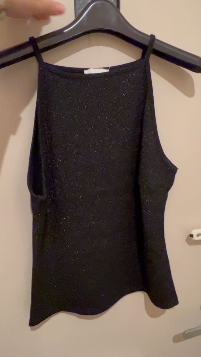H&M ラメ入りノースリーブトップス ブラック