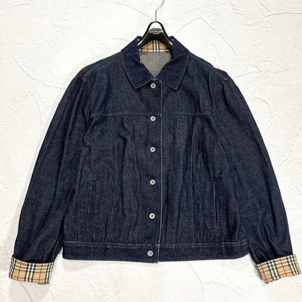 美品 バーバリー ロンドン ノバチェック デニム ジャケット インディゴ 40 極美品 バーバリーロンドン デニム ジャケット 40 ノバチェック