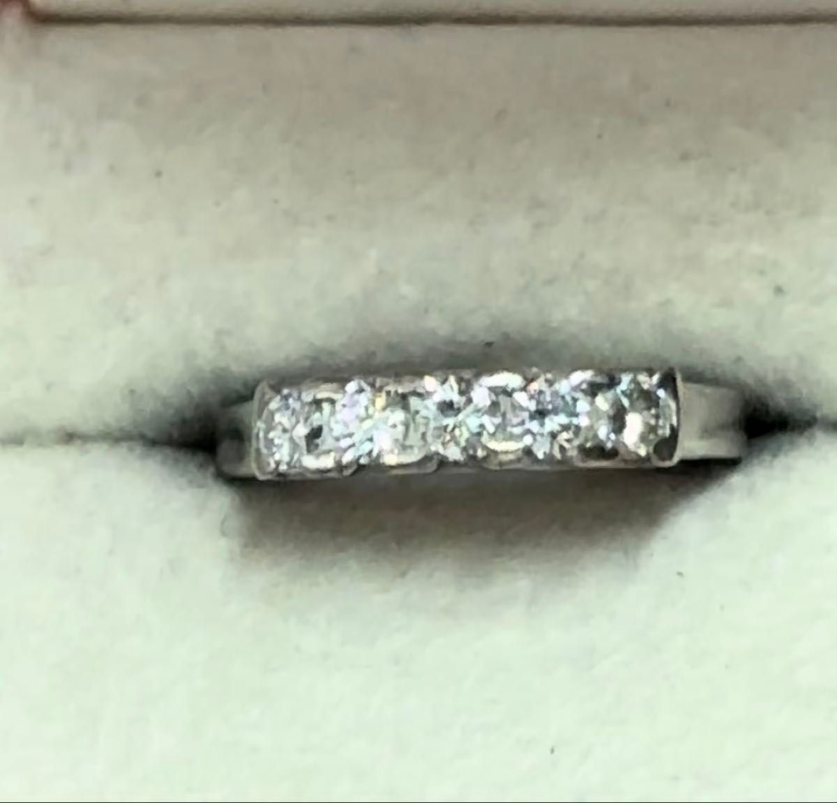 pt900 一文字 天然ダイヤモンド0.5ct リング1部歪みあり