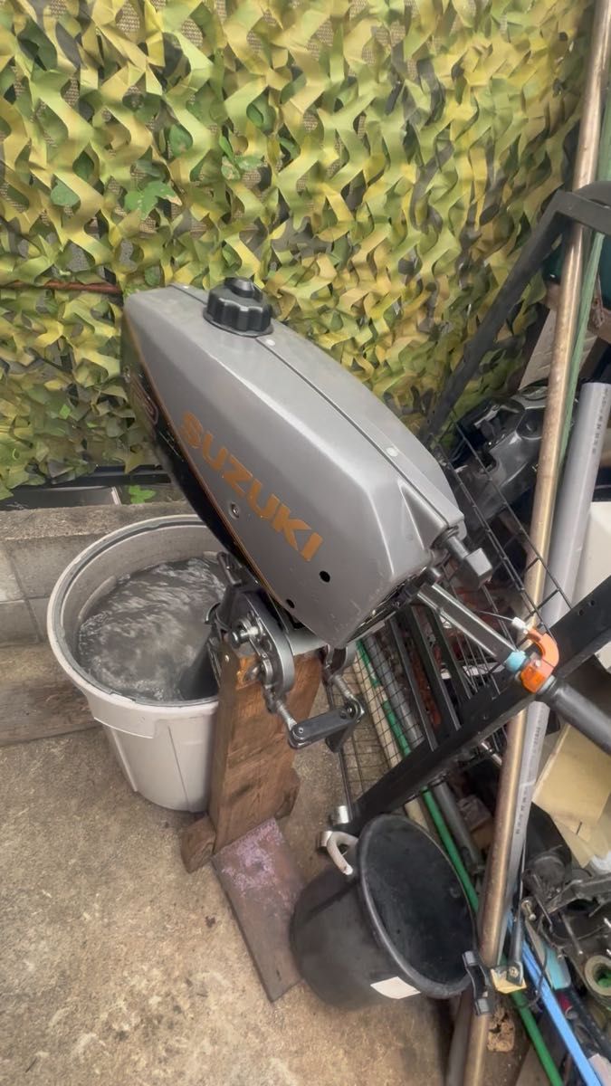 スズキ 2馬力 船外機2サイクル