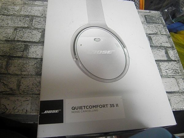 Bose QuietComfort 35 wireless headphones II QC35.2WIRELESS NOISE CANCEL HEADPHONES Amazon Alexa BUILT IN SILVER_画像2