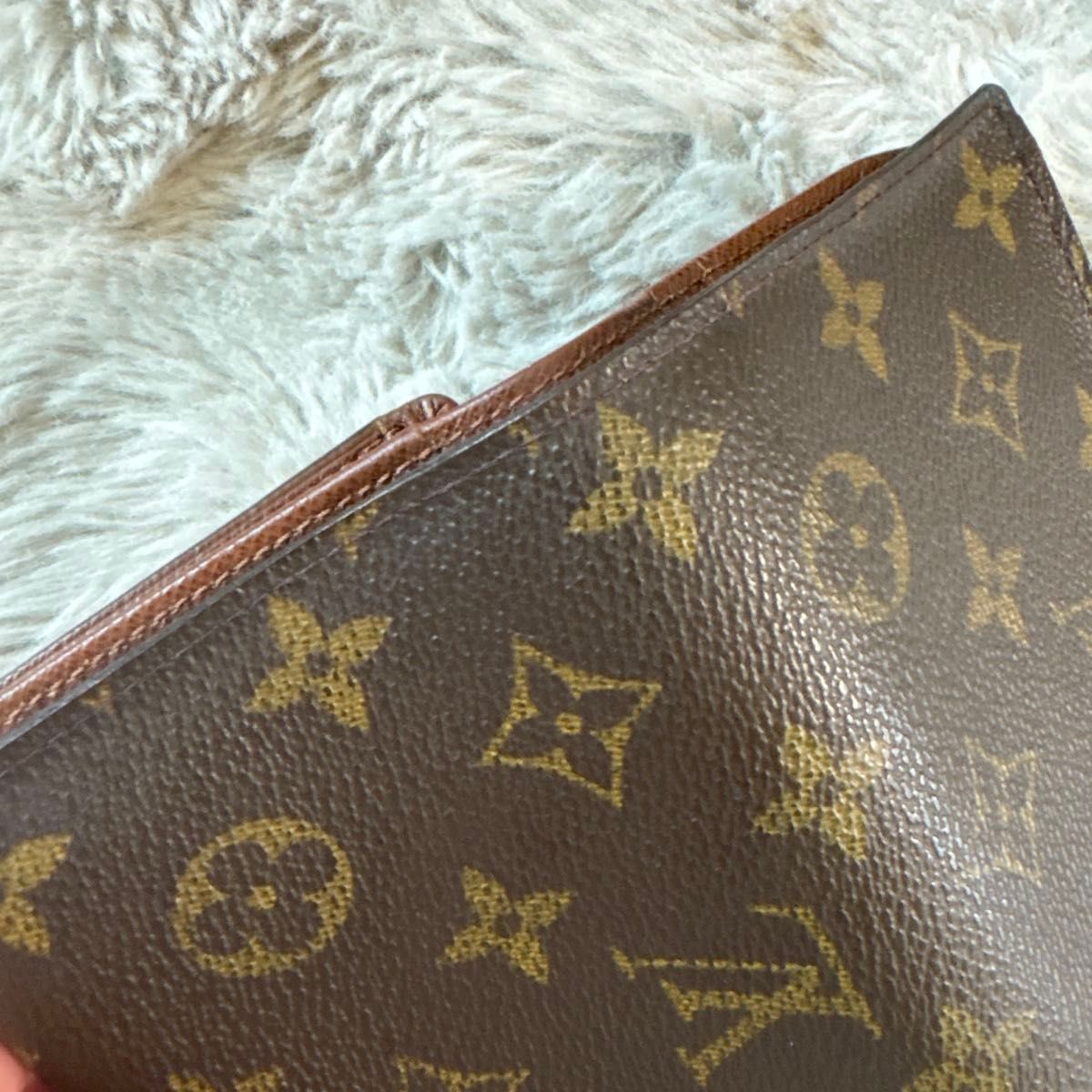 Louis Vuitton ポルトモネ ビエ トレゾール (0088)