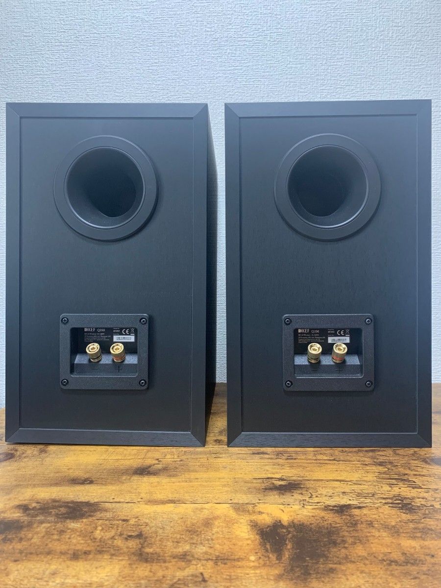 ほぼ新品 KEF Q350 Bookshelf Speaker ケフ Q350 ブックシェルフ ほぼ新品 KEF Q350 Bookshelf Speaker ケフ Q350 ブックシェルフ