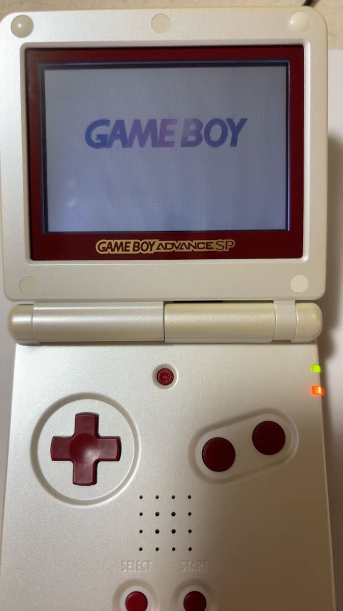 希少!美品!ゲームボーイアドバンスSP 本体 ファミコンカラーマリオソフト、シリコンカバーセット作動確認済み
