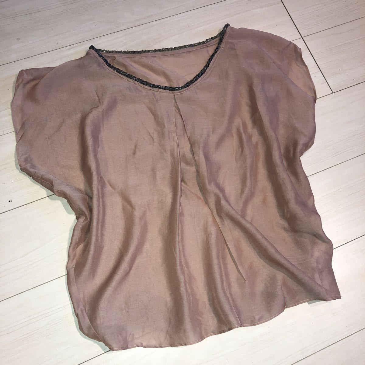  Le souk (Le souk) бисер имеется безрукавка блуза розовый 82-31182001 размер 38 tops прозрачный блуза 
