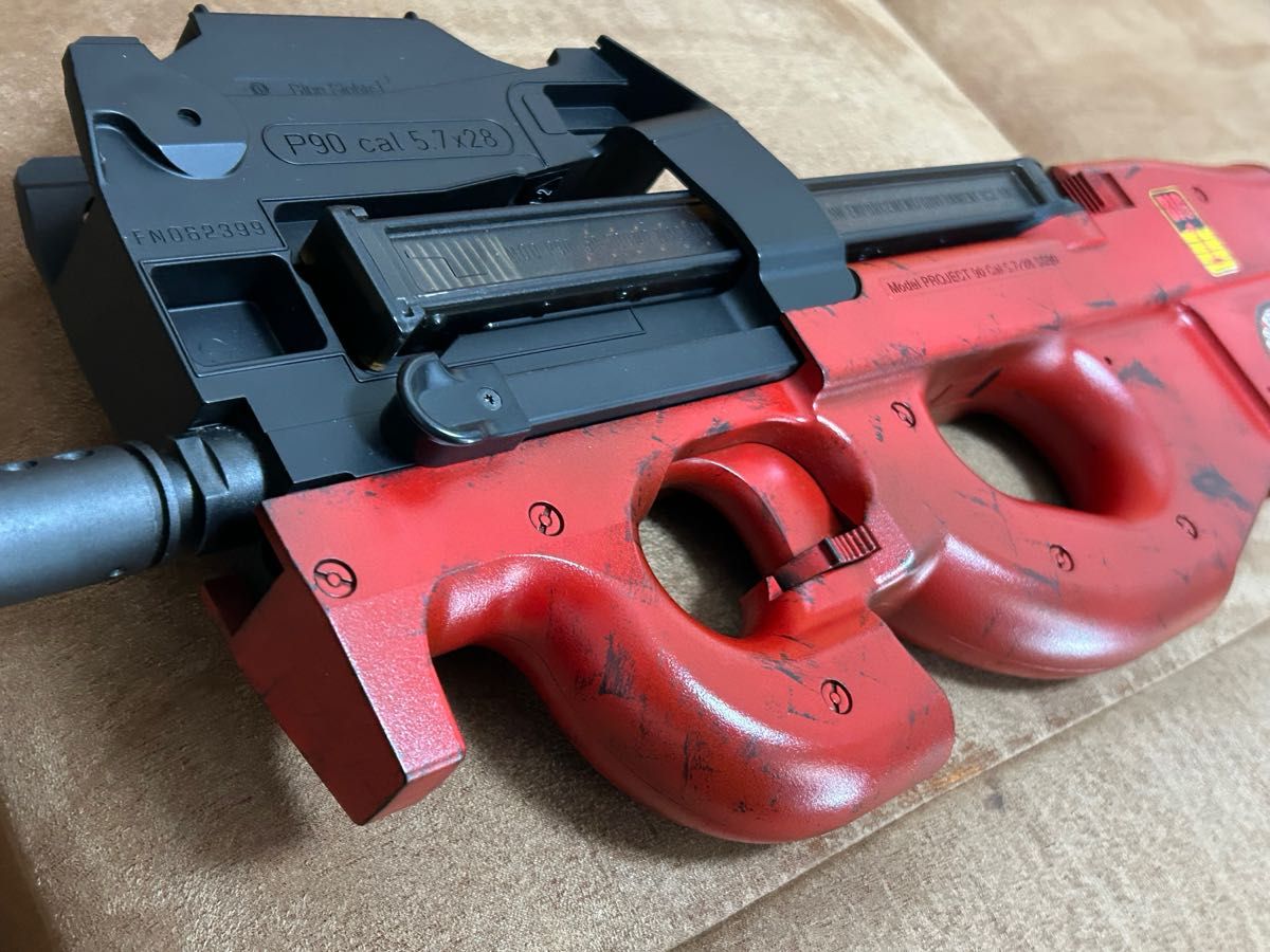 東京マルイ P90 塗装品 東京マルイ P-90 電動ガン P90 スタンダード電動ガン 赤 塗装品