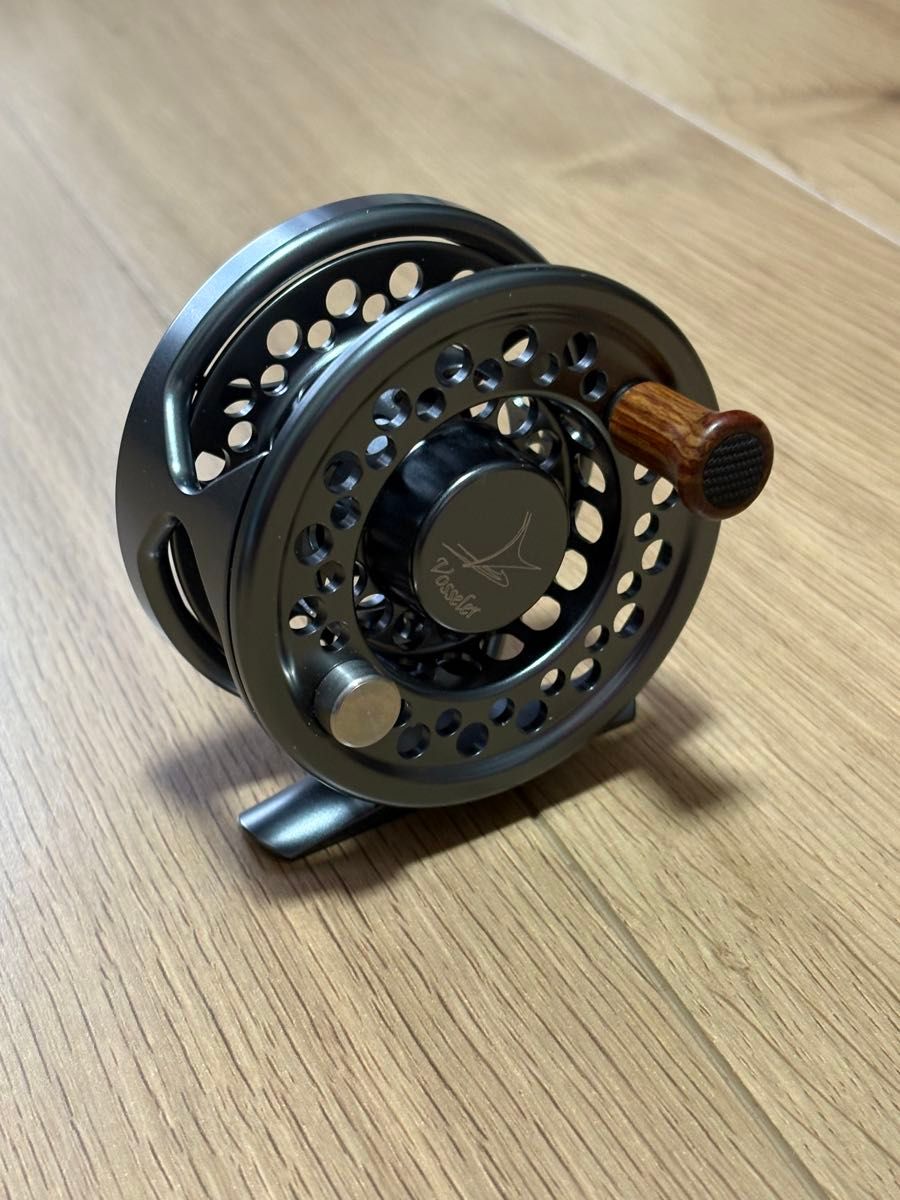 VOSSELER DC2 サイズ#3/4 フライリール「美品 VOSSELER DC2 サイズ#3/4 STDチタンフライリール ヴォッセラー
