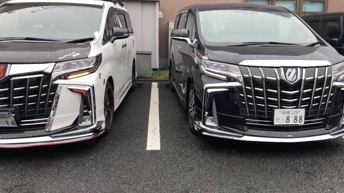 アルファード 30後期 シグネチャーイルミブレード デイライト LED 白光orブルー 流れるウインカー 純正より負けない自慢光量