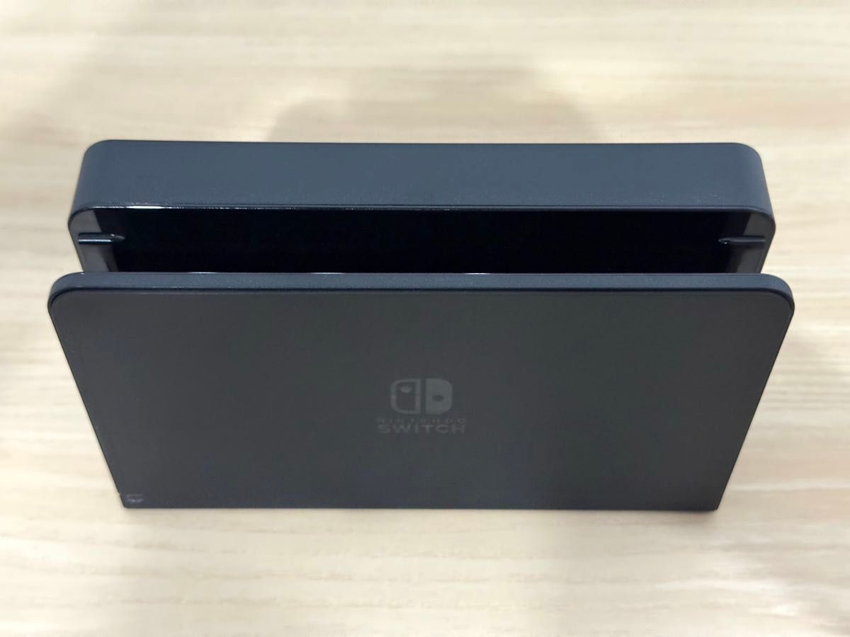 美品】Nintendo Switch（有機ELモデル）用 純正ドック・AC