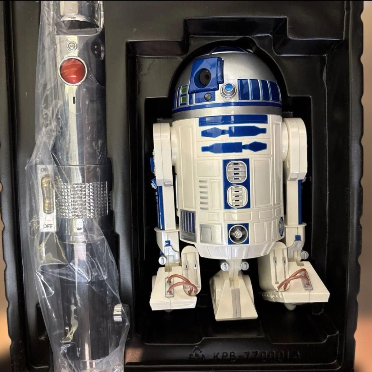 無料クーポン配布 アプリ スターウォーズ1/5スケールR2D2ワイヤレスカメラ＋ その他