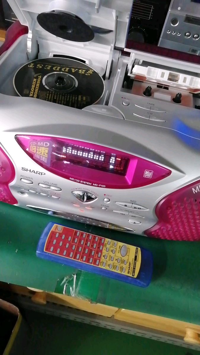 SHARP MD/CDシステム MD-F100 ピンク 動作ジャンク リモコン付き 平成レトロ 外観綺麗