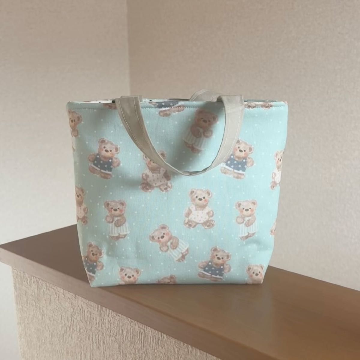 新作 可愛い熊さんミニトートバッグレディースハンドメイド バッグインバッグビッグポーチ散歩バッグ誕生日プレゼント