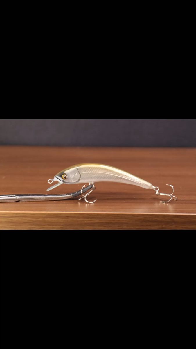 ハンドメイドバルサミノー OZARTWORKS「sazanami」9cm 7gシンキングミノー
