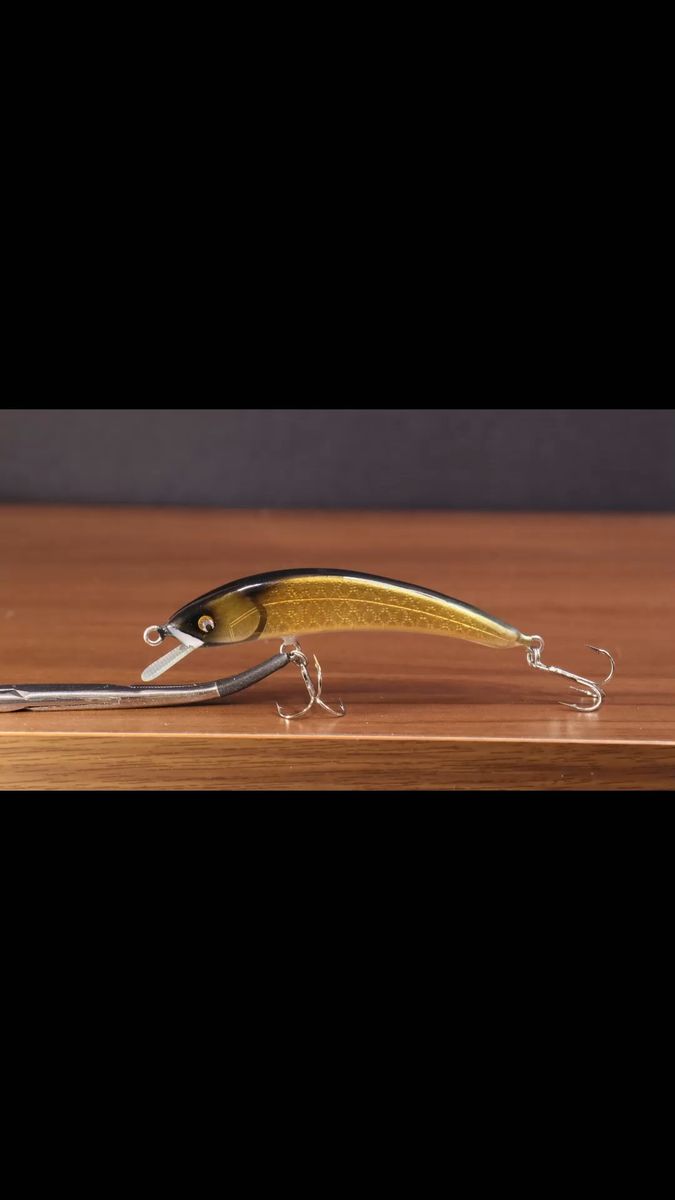 ハンドメイドミノー OZARTWORKS「sazanami」9cm 11gヘビーシンキングミノー