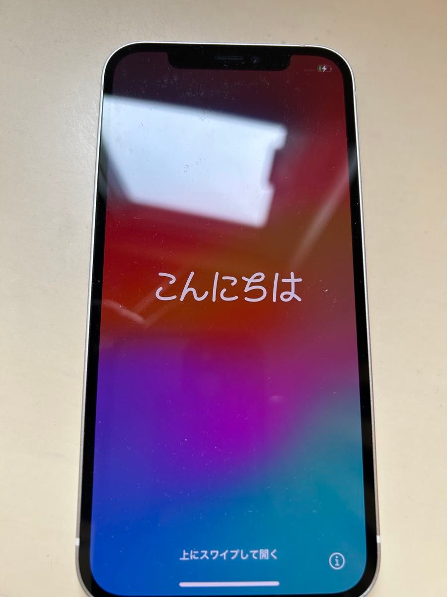 iPhone12 ホワイト