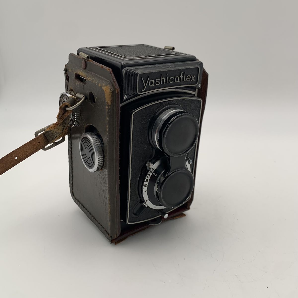 シャッター動作OK】ヤシカ Yashica Yashicaflex A 二眼レフ シャッター動作OK】ヤシカ Yashica Yashicaflex A 二眼レフ