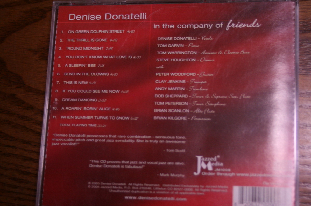 * Деннис * Donna teli|DENISE DONATELLI *IN COMPANY OF FRIENDS бесплатная доставка 