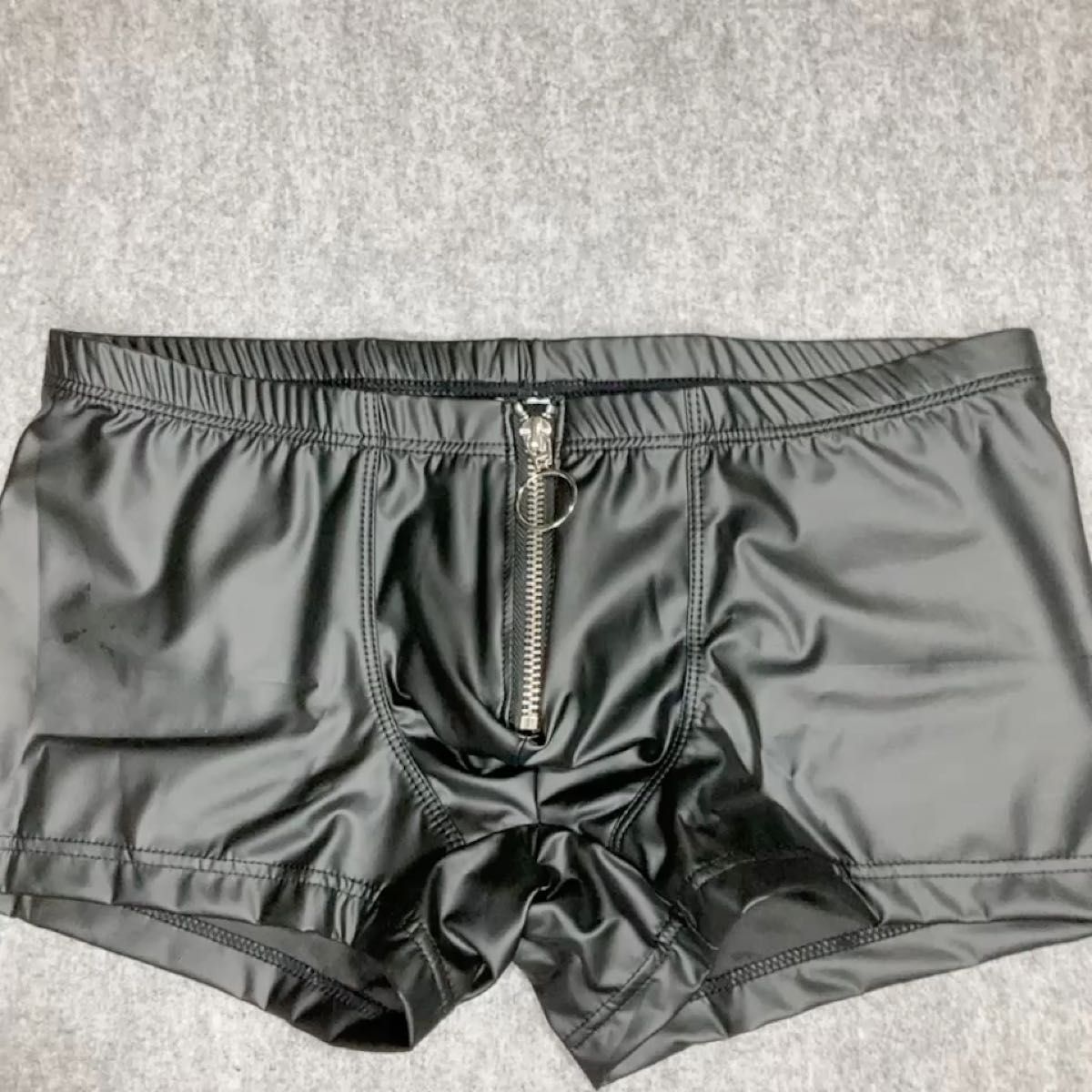 【MJocks】ローライズ ボクサーパンツ ブラック ジッパー チャック付き ポケット フェイクレザー テカテカ素材 Mサイズ