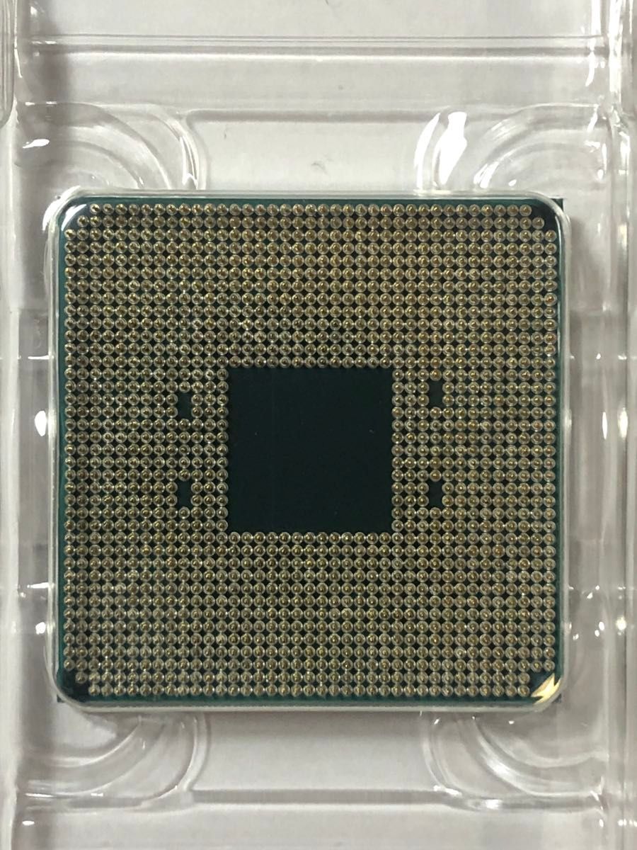★新品未使用★AMD Ryzen 7 5700X3D Socket AM4(CPUのみ)、グリス付き