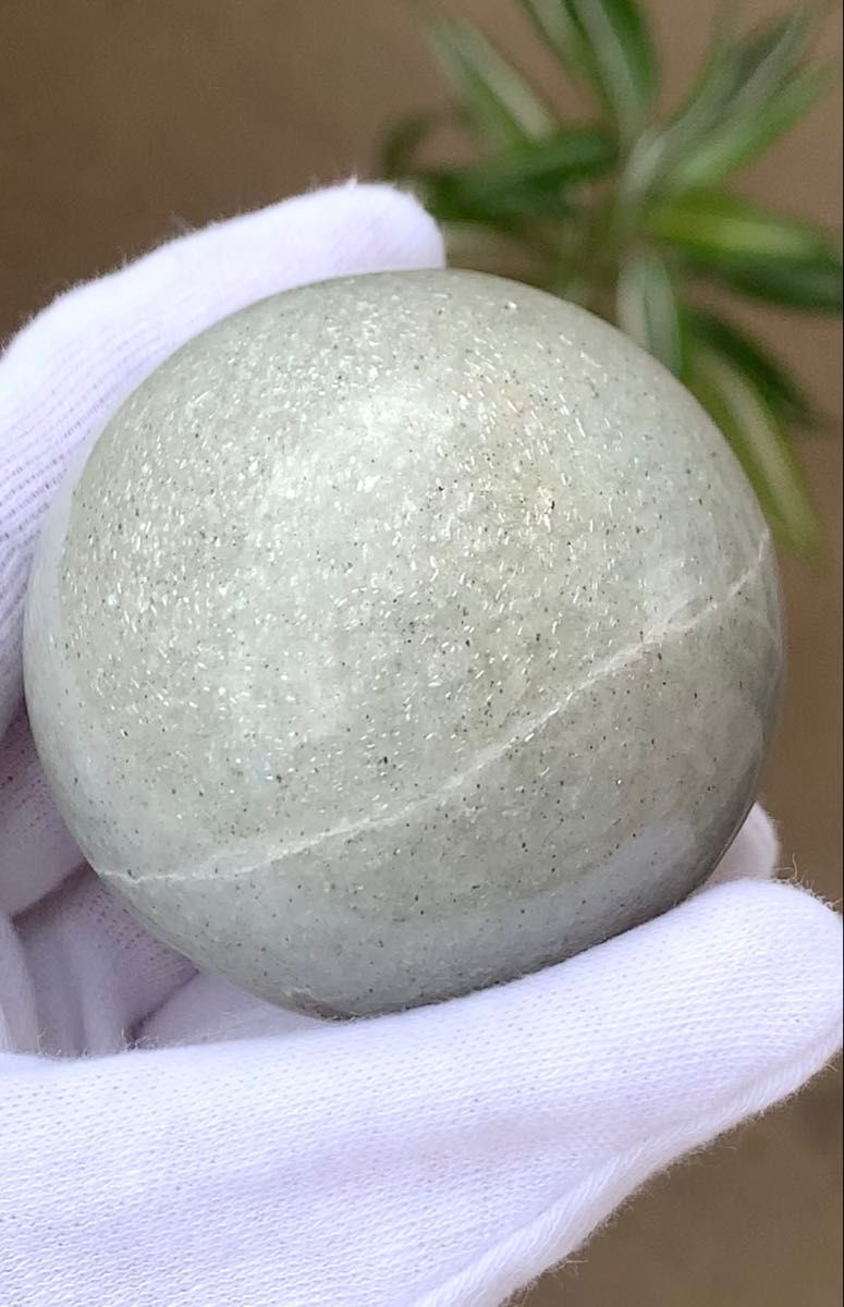 シルバーストロベリークォーツ スフィア A.57mm マダガスカル産 天然石