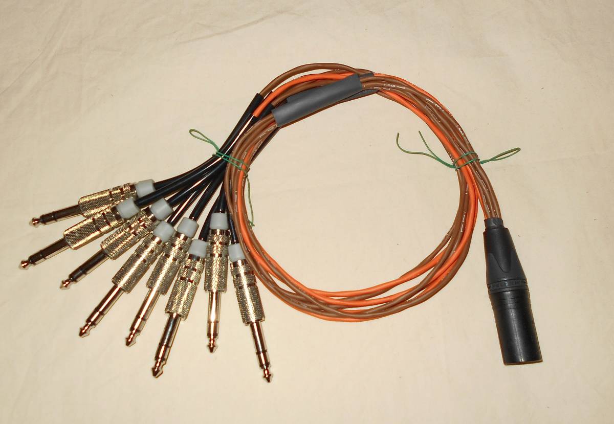 サミングケーブル（8ｘ1） TRS*8/XLR3M summing cable 44”（1.1m） mogami focusrite rnd U-audio api AVID neve ART