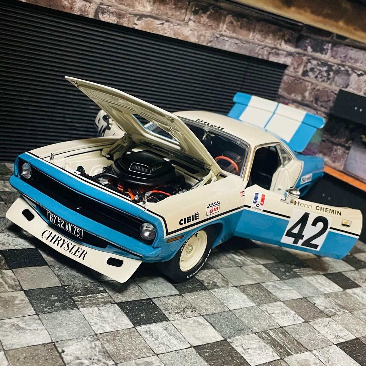 696台限定 1/18 ACME プリマス バラクーダ 1970 ヘミ クーダ 696台限定 1/18 ACME プリマス バラクーダ 1970 ヘミ クーダ