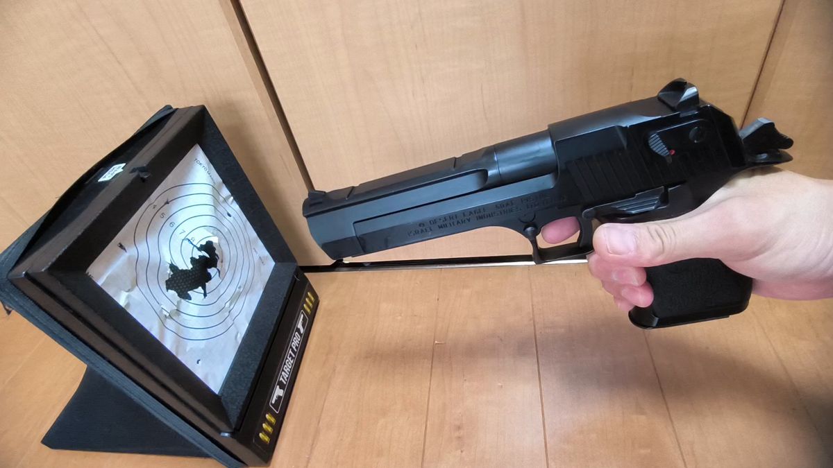 東京マルイGBBデザートイーグルDESERT EAGLE50AEハードキック予備マガジン付き ブローバック ガスガン