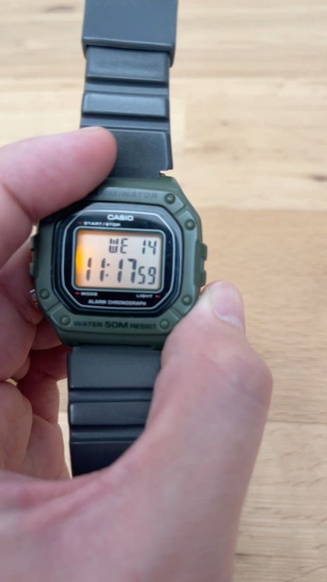 CASIO ILLUMINATER military 新品バッテリー