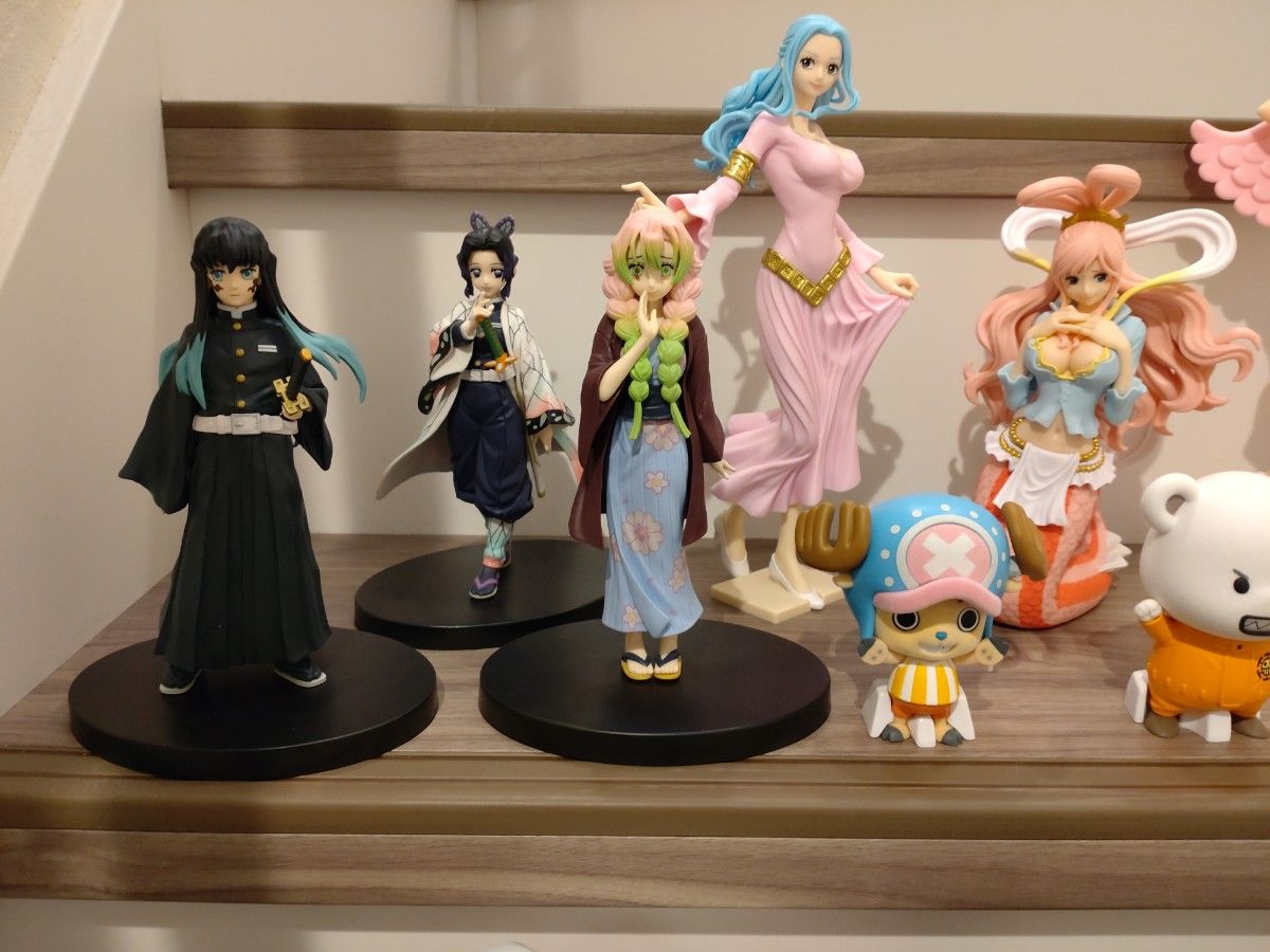 美品 フィギュア 40体 まとめ売り ドラゴンボール ワンピース 鬼滅の刃 美品 フィギュア 40体 まとめ売り ドラゴンボール ワンピース 鬼