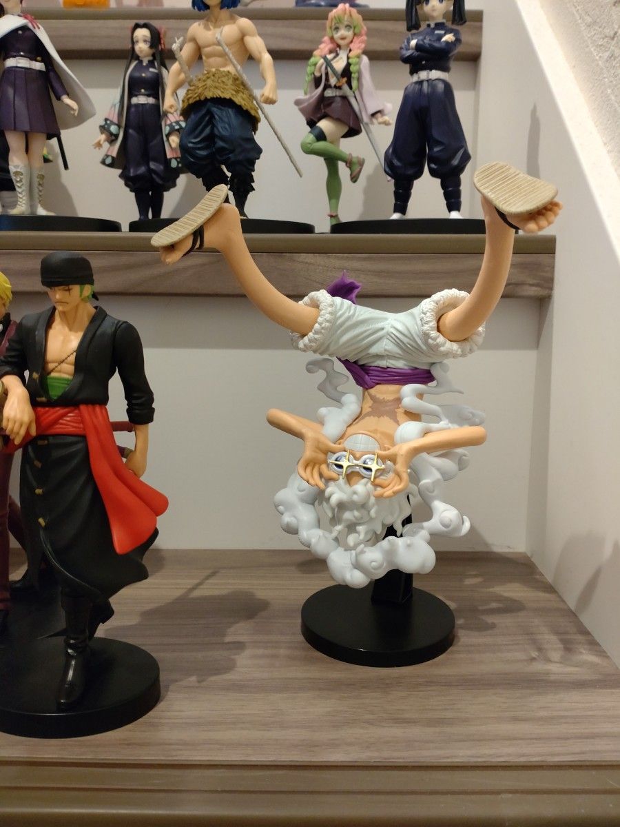 フィギュアまとめ売り、ドラゴンボール、ワンピース、鬼滅の刃他 美品 フィギュア 40体 まとめ売り ドラゴンボール ワンピース 鬼