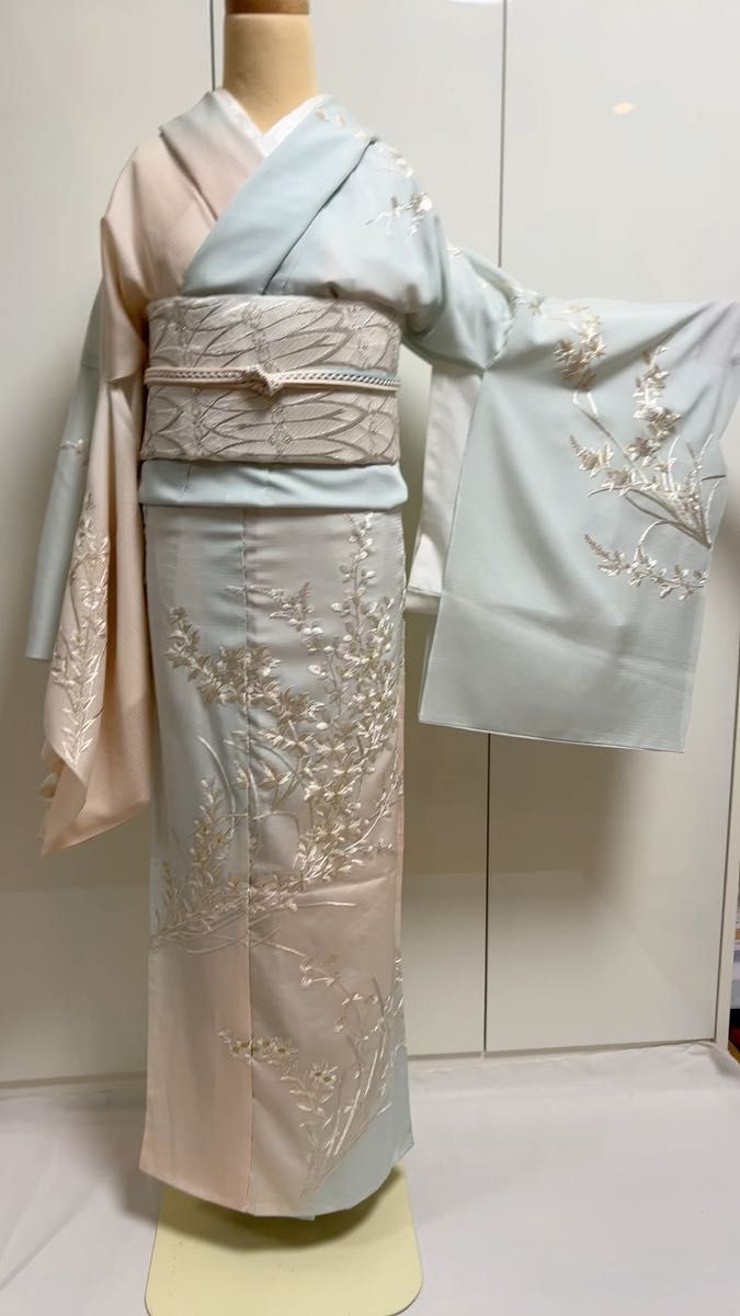 訪問着 刺繍 今からお仕立てします。 絽 7月8月に 未仕立て ろ 夏物 盛夏 お単の時期にでも ※今からお仕立てします。 正絹