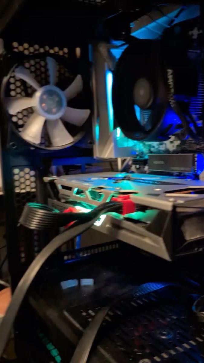 【中古品】SAPPHIRE NITRO+RADEON RX6600XT
