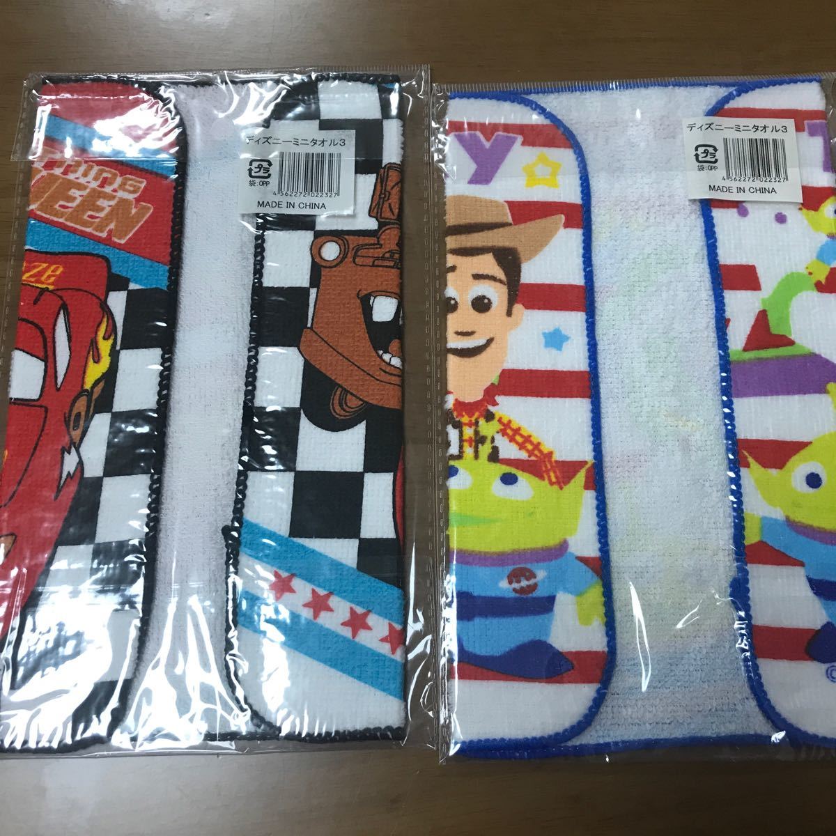Paypayフリマ ディズニーハンカチセット Paypayフリマ ディズニーハンカチセット
