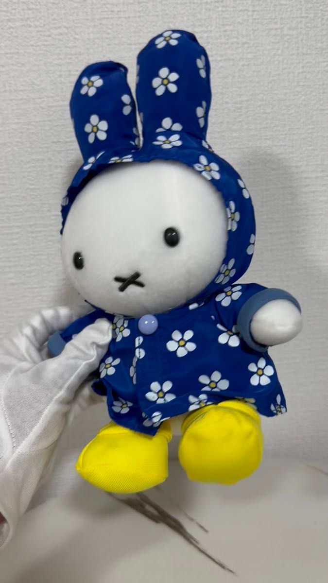 新品未使用 ミッフィースタイル限定 雨の日ミッフィーぬいぐるみ