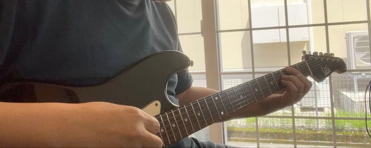 0511 regenerated guitar 【GIGスタンダード】再生リノベーションギター 黒ストラトキャスタータイプ