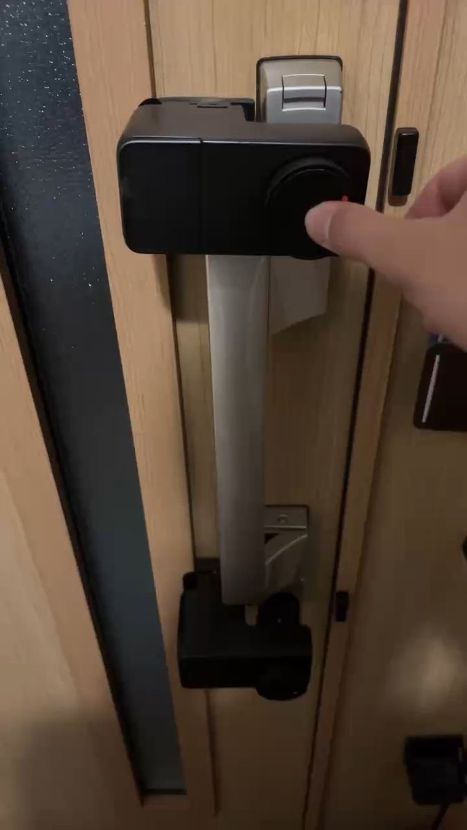 Switchbot ロックPro 指紋認証パット