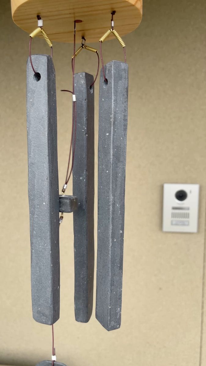 サヌカイト手作り風鈴(中) 磬石 カンカン石 原石 ウインドチャイム2