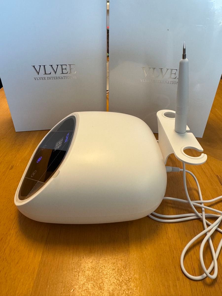 VLVEE 低周波シミケア スポットシミ ペンシルタイプ エステシミケア 新品未使用 低周波シミケア スポットシミ ペンシルタイプ エステ