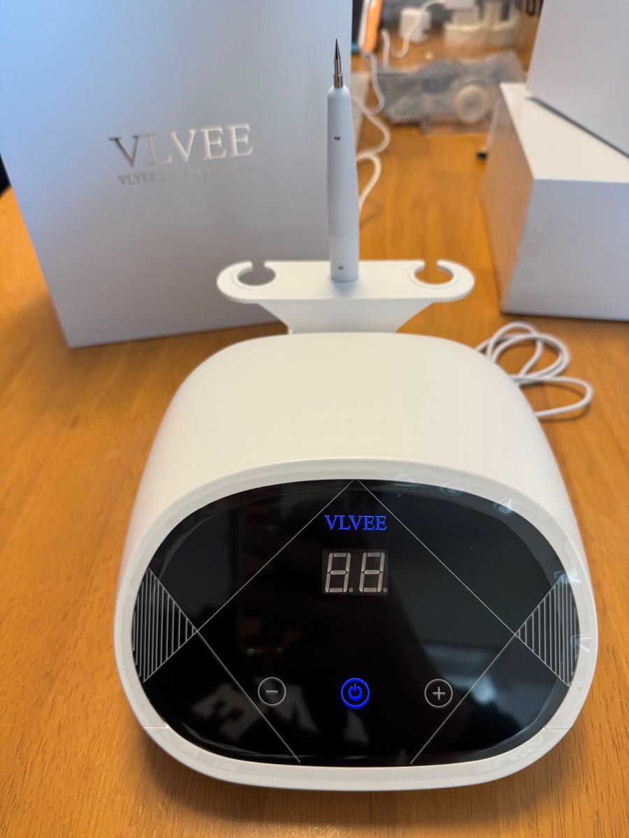 VLVEE 低周波シミケア スポットシミ ペンシルタイプ エステシミケア 新品未使用 低周波シミケア スポットシミ ペンシルタイプ エステ