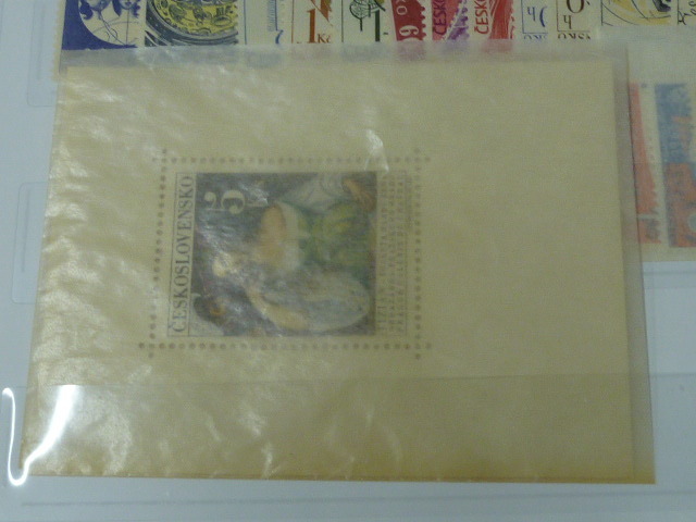 20　S　№17　チェコスロバキア切手　1965年　記念・特殊　計56種＋小型シート　未使用NH・付着10種有(未評価)_画像6