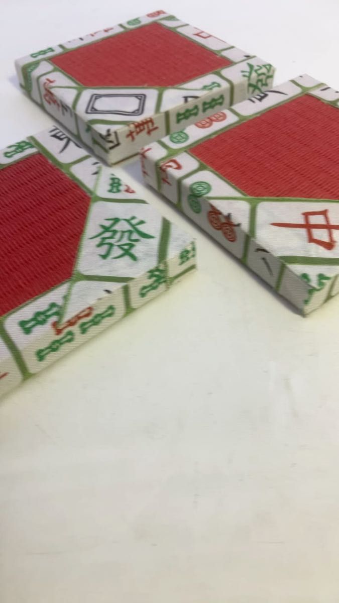麻雀牌柄のブロックコースター白、葵、中の3台組 M a -3