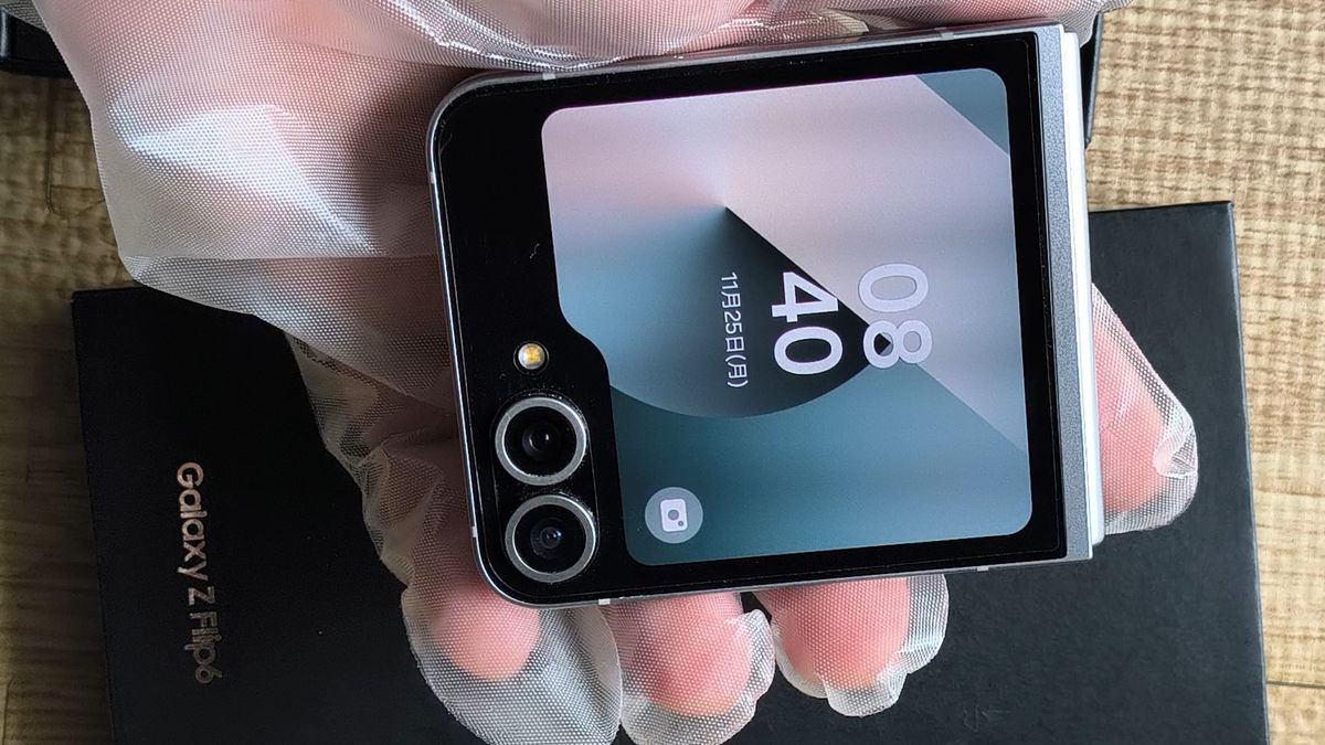 Galaxy Z Flip6 折りたたみスマホ シムフリー