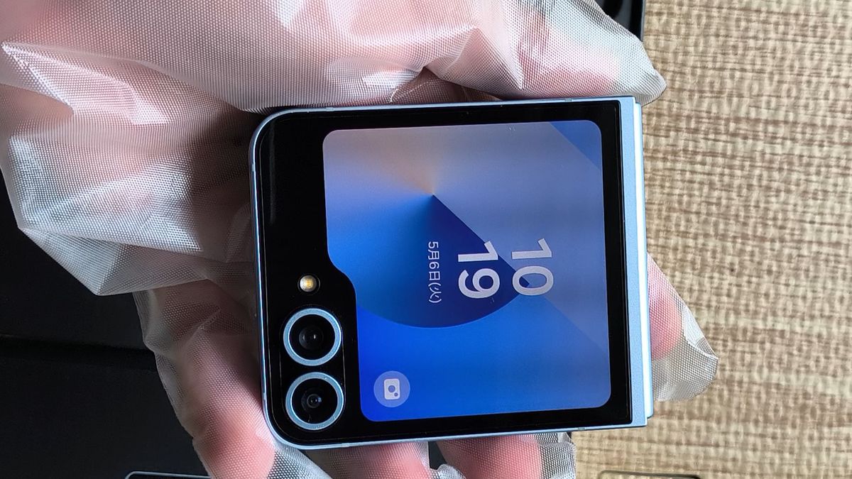Galaxy Z Flip6 折りたたみスマホ SIMフリー