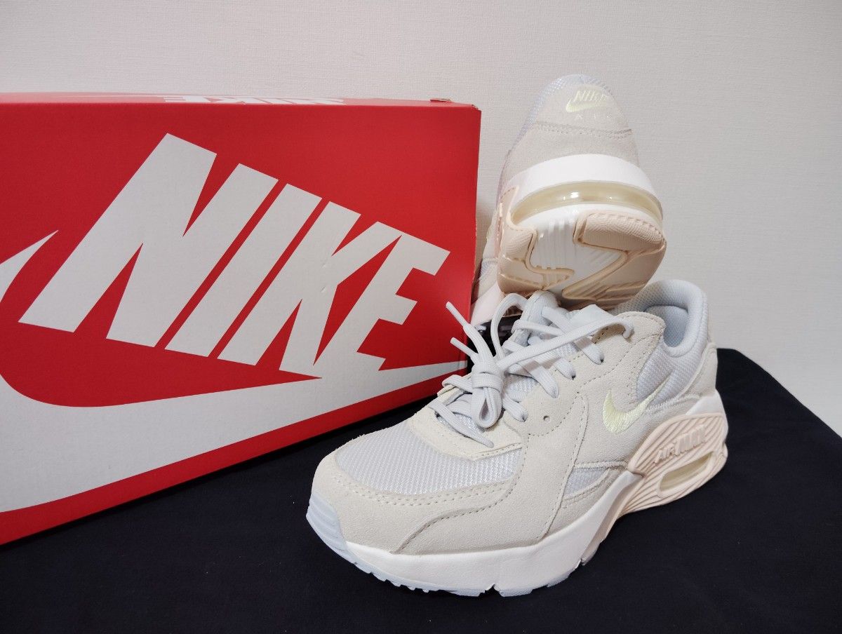 新品23.5ナイキNIKEレディーススニーカーAIRMAXエアマックスエクシー 新品23 5cmナイキNIKEレディーススニーカーAIRMAXEXCEE エア