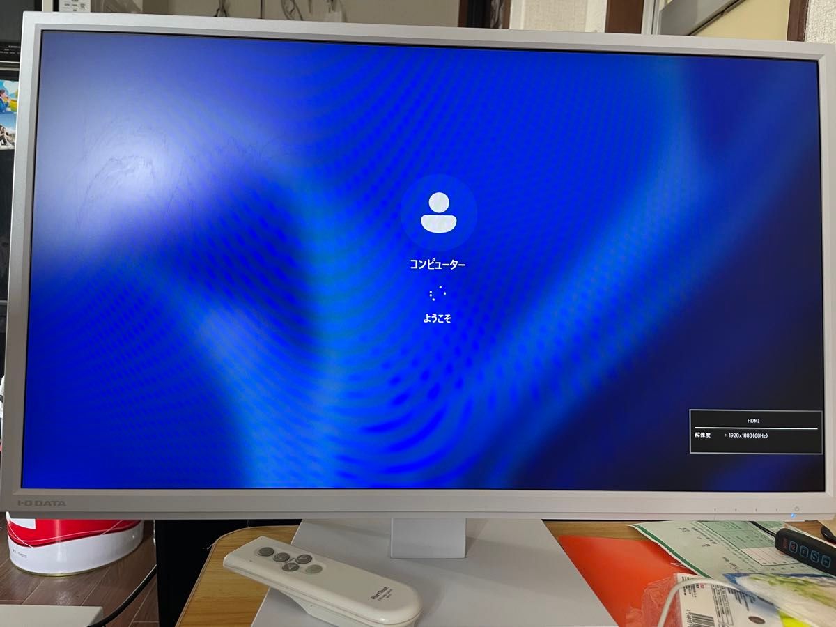 白 ゲーミングPCフルセット Corei7-6700 RX5500XT 8GB SSD512G 白 ゲーミングPCフルセット Corei7-6700 RX5500XT 8GB SSD512G