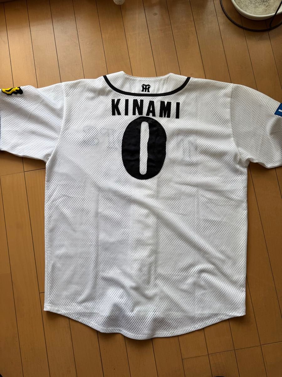 阪神タイガースレプリカユニフォーム KINAMI 0 - メルカリ