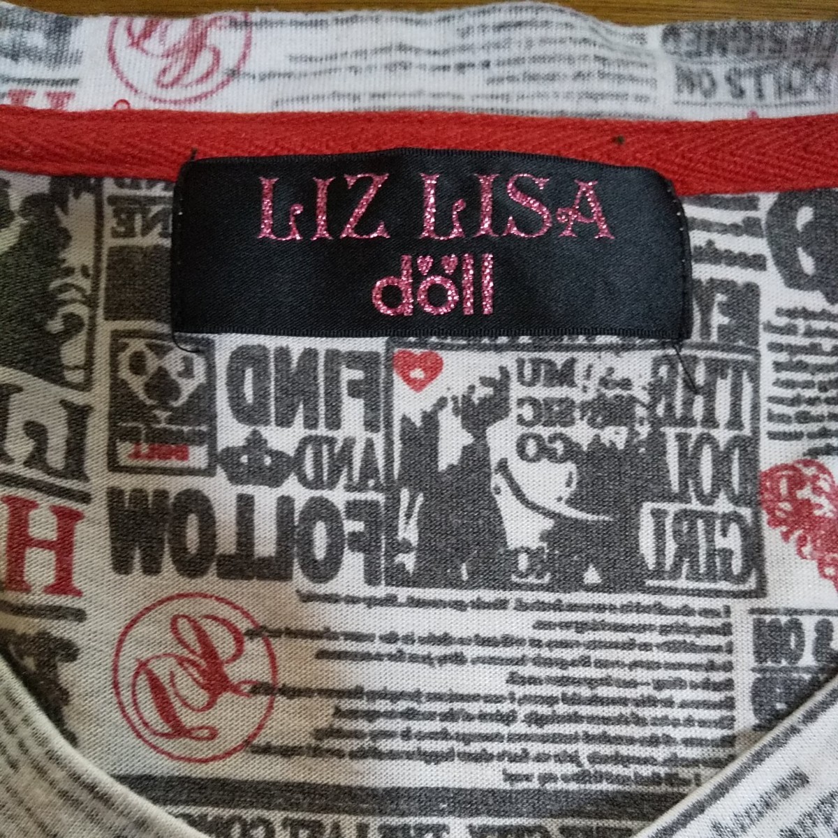 LIZ LISA doll 半袖Tシャツ 英字プリント、ラメロゴ