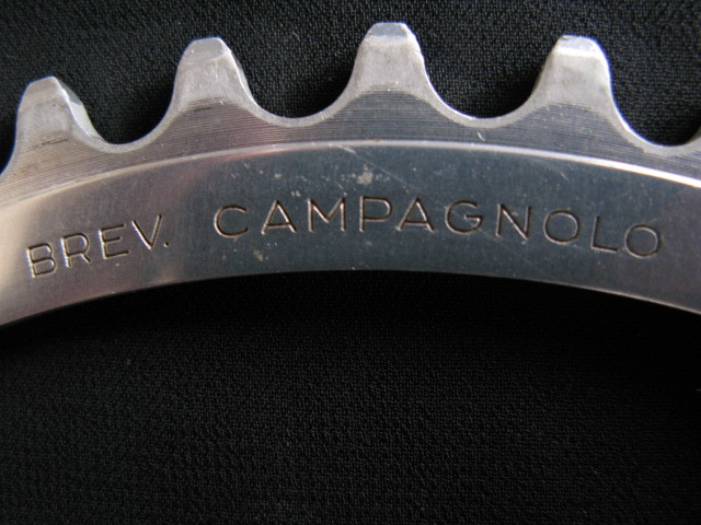 10496円 ピスト・競輪/NJS認定【CAMPAGNOLO】大ギア厚歯51T中古 10496円 ピスト・競輪/NJS認定【CAMPAGNOLO】大ギア厚歯51T中古